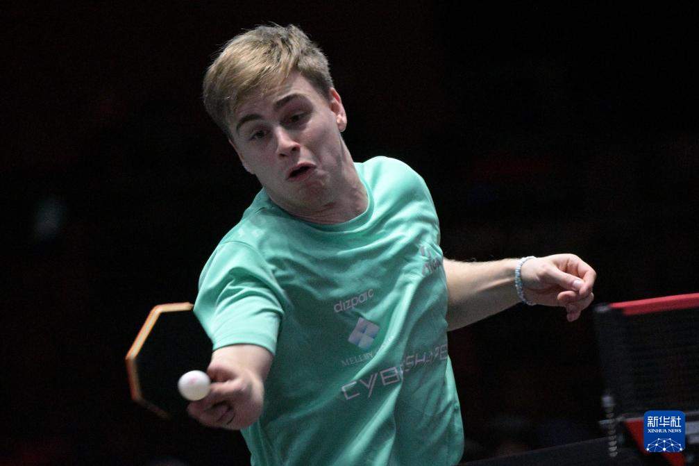 正是他不凡 正是他不凡