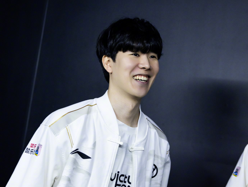 关键变量 关键变量